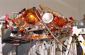 mpl9810162_s.jpg